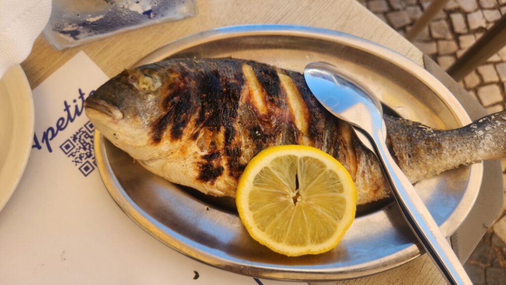 crispy whole dorada lagos