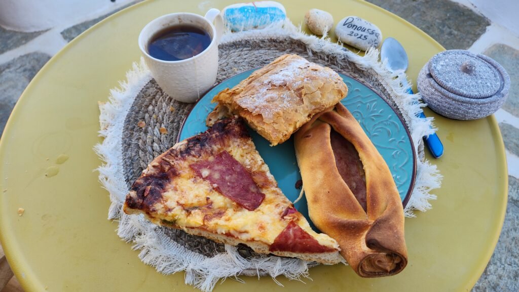 Breakfast from The Bakery Donouss a restaurants